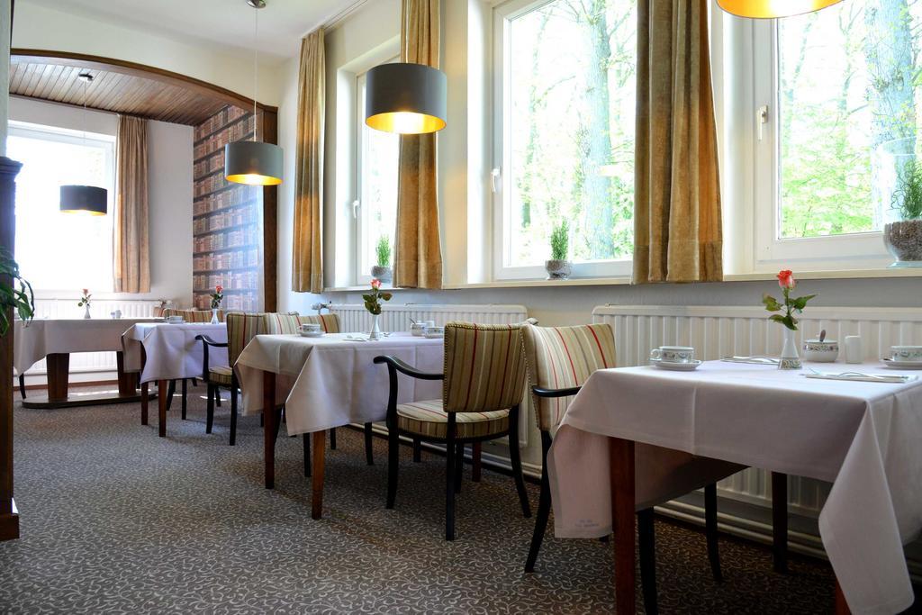 Arnimsruh Hotel Garni Любек Екстер'єр фото